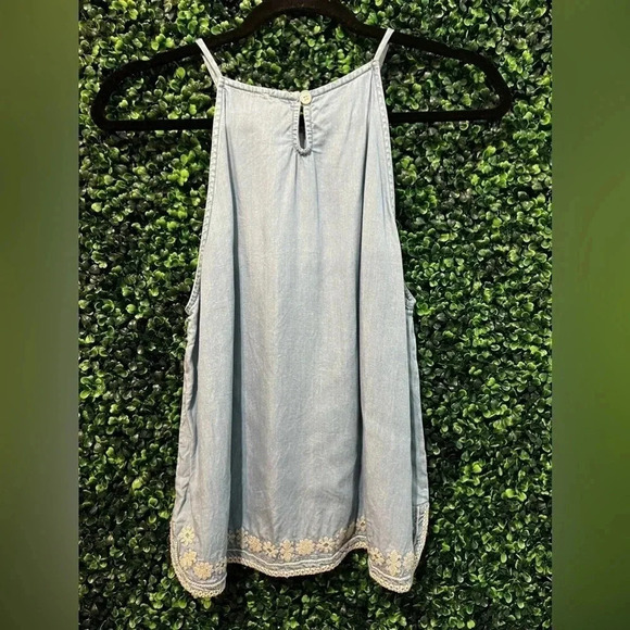 Francesca’s Ayla Denim Tank - Small - Picture 4 of 7